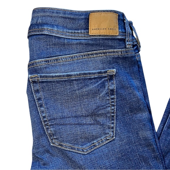 American Eagle Next Level Low-Rise Kick Bootcut Jeans size 8 - Picture 7 of 14